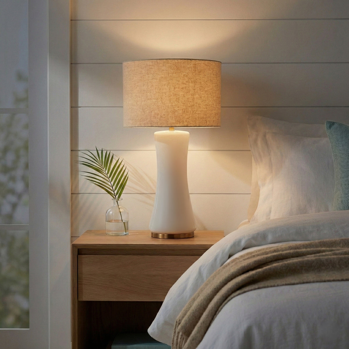 Cascade Glass Table Lamp supplier product view